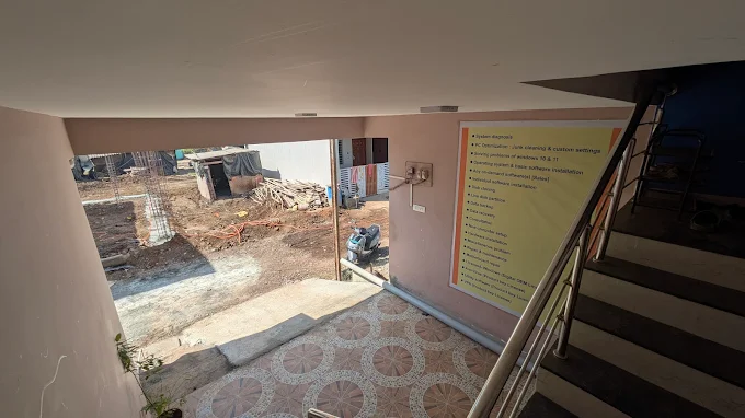 Outer side computer repair shop Kohlapur